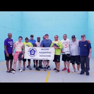 Meet your Posher, Dustin